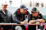 Foto zur News: Michael Schumacher (Mercedes), Sebastian Vettel (Red Bull) und Kimi Räikkönen (Lotus)