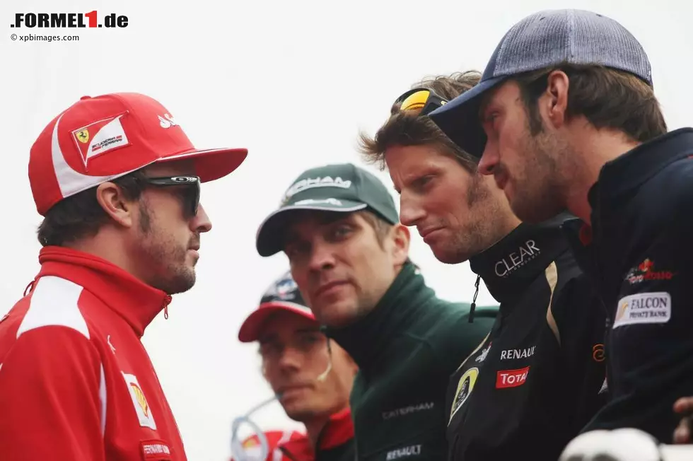 Fernando Alonso (Ferrari), Charles Pic (Marussia), Witali Petrow (Caterham), Romain Grosjean (Lotus) und Jean-Eric Vergne (Toro Rosso) Foto zur News: Fernando Alonso (Ferrari), Charles Pic (Marussia), Witali Petrow (Caterham), Romain Grosjean (Lotus) und Jean-Eric Vergne (Toro Rosso)