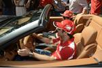 Foto zur News: Fernando Alonso und Felipe Massa (Ferrari) in der Ferrari-World Abu Dhabi