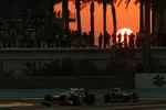 Gallerie: Kamui Kobayashi (Sauber) vor Michael Schumacher (Mercedes)