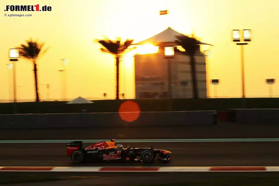 Foto zur News: Sebastian Vettel (Red Bull)