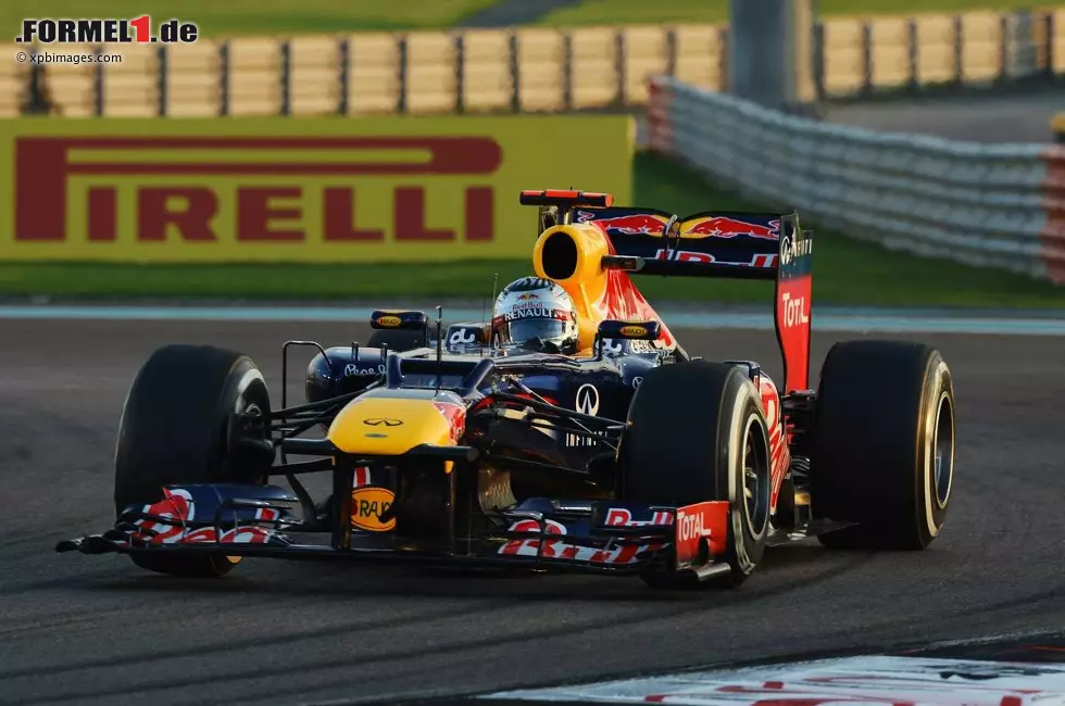 Foto zur News: Sebastian Vettel (Red Bull)