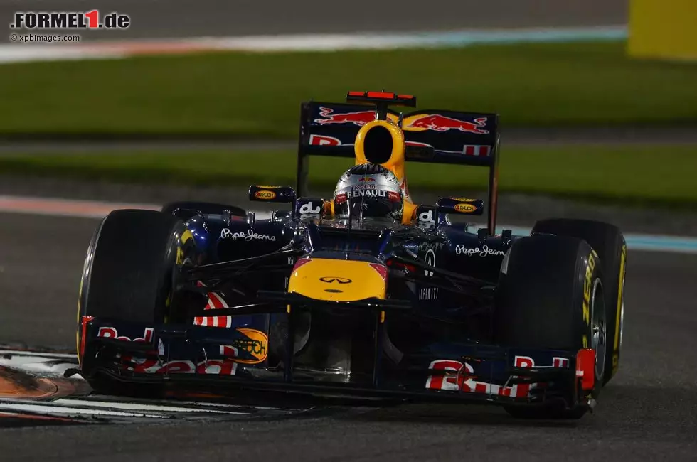 Foto zur News: Sebastian Vettel (Red Bull)