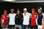 Foto zur News: Donnerstags-Pressekonferenz mit Felipe Massa (Ferrari), Lewis Hamilton (McLaren), Sebastian Vettel (Red Bull), Michael Schumacher (Mercedes), Fernando Alonso (Ferrari) und Bruno Senna (Williams)