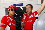 Foto zur News: Felipe Massa (Ferrari) und Stefano Domenicali (Ferrari-Teamchef)