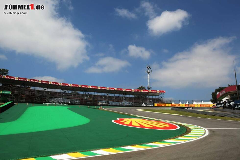 Foto zur News: Senna-S: Blick auf die Strecke in Interlagos