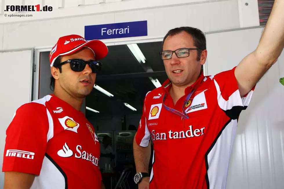 Foto zur News: Felipe Massa (Ferrari) und Stefano Domenicali (Ferrari-Teamchef)