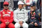 Foto zur News: Fernando Alonso (Ferrari), Michael Schumacher (Mercedes) und Sebastian Vettel (Red Bull)