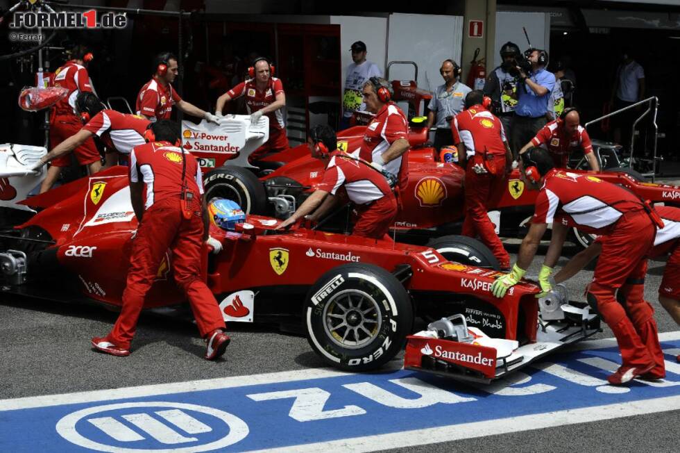 Foto zur News: Fernando Alonso und und Felipe Massa (Ferrari)