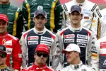 Foto zur News: Pastor Maldonado (Williams) und Bruno Senna (Williams)