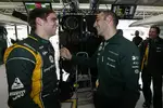 Foto zur News: Witali Petrow (Caterham) freut sich mit Teamchef Cyril Abiteboul