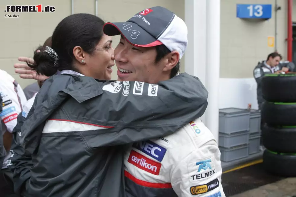 Foto zur News: Kamui Kobayashi und Monisha Kaltenborn (Sauber-Teamchefin)