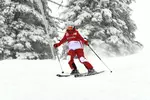 Foto zur News: Felipe Massa (Ferrari) beim Skifahren in Madonna di Campiglio