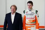 Foto zur News: Robert Fernley und Paul di Resta (Force India)