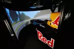 Foto zur News: Red-Bull-Fabrik in Milton Keynes: Simulator