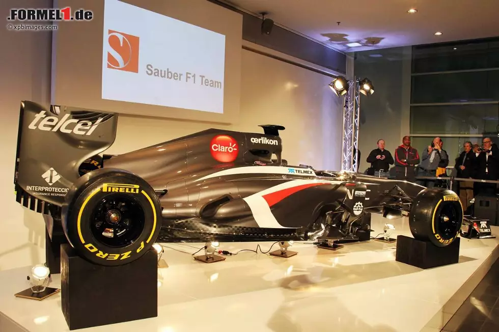 Foto zur News: Präsentation des Sauber-Ferrari C32