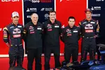 Foto zur News: Jean-Eric Vergne (Toro Rosso), Franz Tost, James Key und Daniel Ricciardo (Toro Rosso)