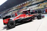 Foto zur News: Jules Bianchi (Marussia) beginnt sein erstes China-Wochenende als Formel-1-Fahrer