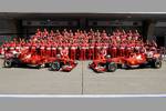 Foto zur News: Ferrari-Teamfoto