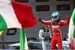 Foto zur News: Fernando Alonso (Ferrari): Nach der Nullnummer in Malaysia folgte in China ein Sieg