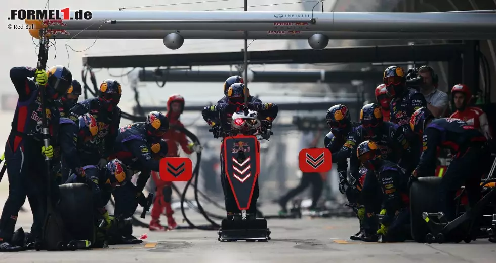 Foto zur News: Sebastian Vettel (Red Bull)