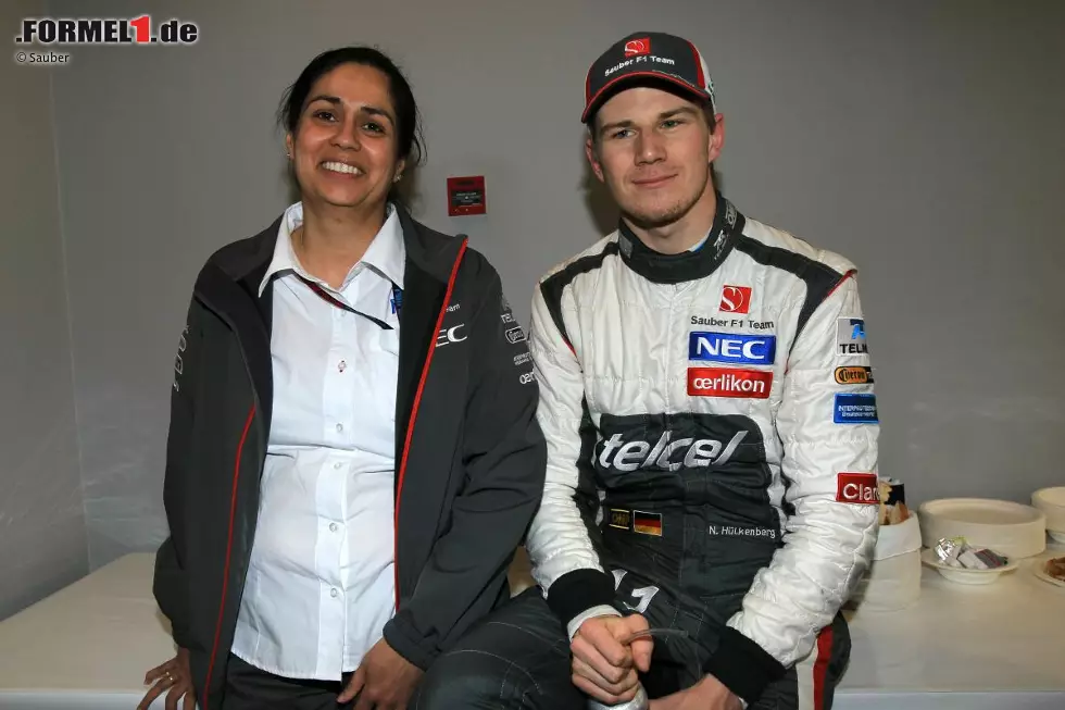 Foto zur News: Monisha Kaltenborn und Nico Hülkenberg (Sauber)