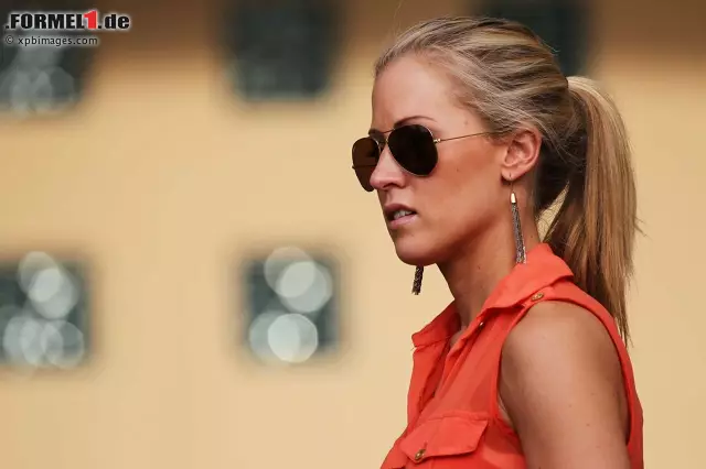 In Bahrain zeigte sich Jenny mit lässigem Pferdeschwanz und Sonnenbrille. Foto zur News: In Bahrain zeigte sich Jenny mit lässigem Pferdeschwanz und Sonnenbrille.