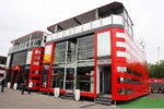 Foto zur News: Das Ferrari-Motorhome