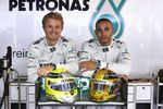 Foto zur News: Nico Rosberg und und Lewis Hamilton (Mercedes)