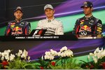 Foto zur News: Sebastian Vettel (Red Bull), Nico Rosberg (Mercedes) und Mark Webber (Red Bull)