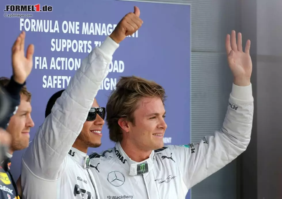 Foto zur News: Lewis Hamilton (Mercedes) und Nico Rosberg (Mercedes)