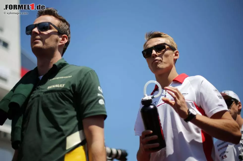 Foto zur News: Giedo van der Garde (Caterham) und Max Chilton (Marussia)