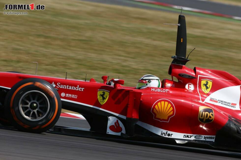 Foto zur News: Davide Rigon (Ferrari) ist mit einem Mess-Periskop auf der Airbox unterwegs