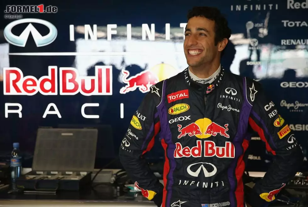 Foto zur News: Daniel Ricciardo (Toro Rosso)