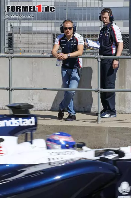 Foto zur News: Valtteri Bottas (Williams) und Susie Wolff (Williams)