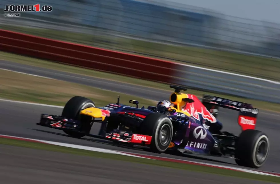 Foto zur News: Sebastian Vettel (Red Bull)