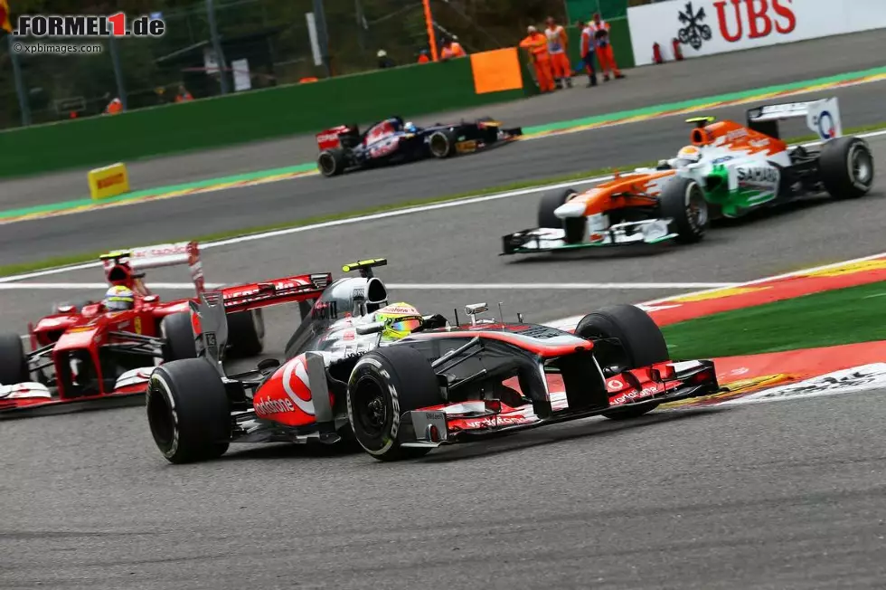 Foto zur News: Sergio Perez (McLaren)