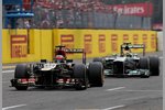 Gallerie: Kimi Räikkönen (Lotus) und Lewis Hamilton (Mercedes)