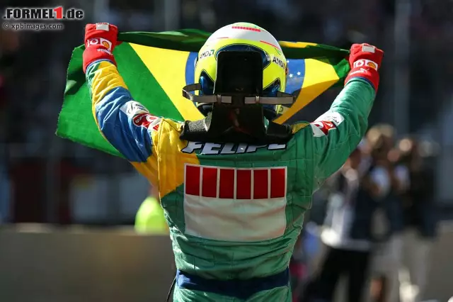 Foto zur News: Der emotionalste Moment Teil I: Massa gewinnt 2006 sein Heimrennen in Sao Paulo