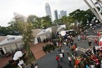 Foto zur News: Formel-1-Paddock in Singapur: Die Motorhomes sind in Europa geblieben