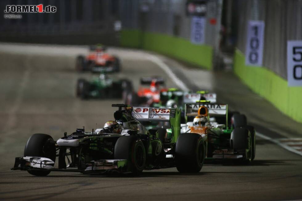 Foto zur News: Pastor Maldonado (Williams) und Adrian Sutil (Force India)
