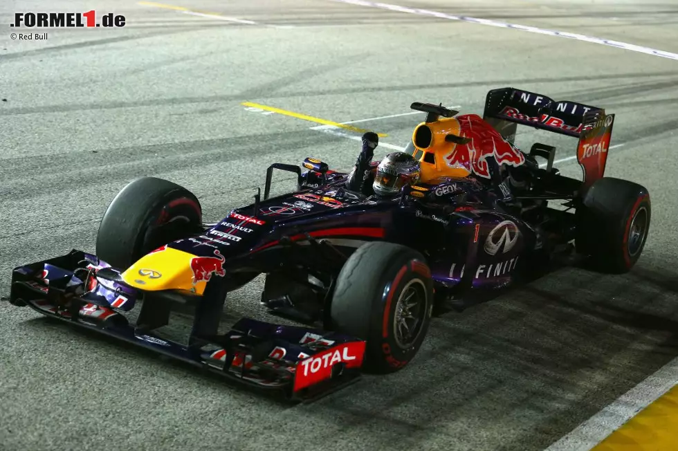 Foto zur News: Sebastian Vettel (Red Bull)