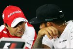 Foto zur News: Felipe Massa (Ferrari) und Lewis Hamilton (Mercedes)