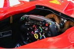 Foto zur News: Lenkrad des Ferrari F138