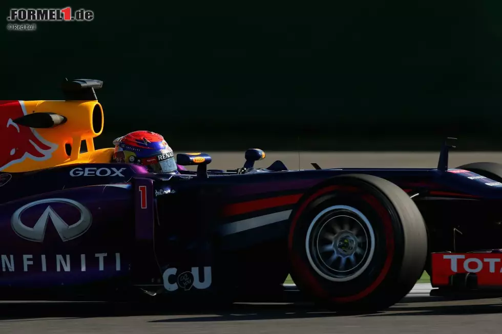 Foto zur News: Sebastian Vettel (Red Bull)