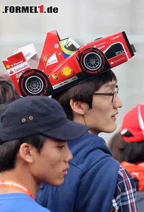 Die Fans halten auch in Südkorea zu dem Rennstall aus Maranello Foto zur News: Die Fans halten auch in Südkorea zu dem Rennstall aus Maranello