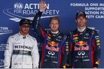 Foto zur News: Lewis Hamilton (Mercedes), Sebastian Vettel (Red Bull) und Mark Webber (Red Bull)