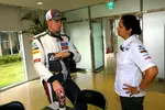 Foto zur News: Nico Hülkenberg (Sauber) und Monisha Kaltenborn