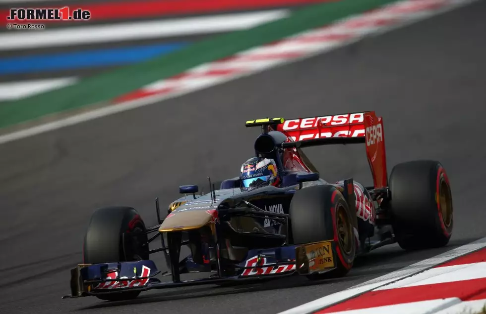 Foto zur News: Daniel Ricciardo (Toro Rosso)