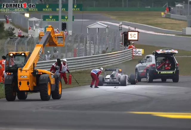 Der Red Bull wurde gelöscht... Foto zur News: Der Red Bull wurde gelöscht...